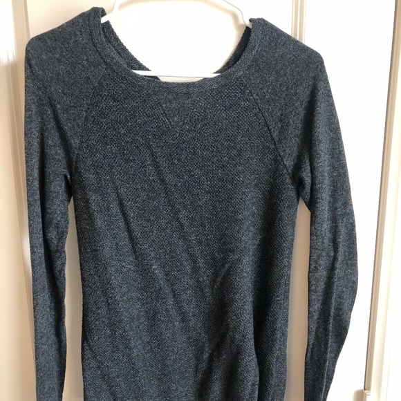 American Eagle Dark Gray Sweater - Picture 1 of 3